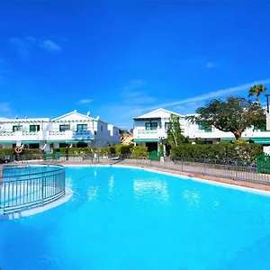 https://bungalow-parque-gaviota-4.maspalomashotels.com